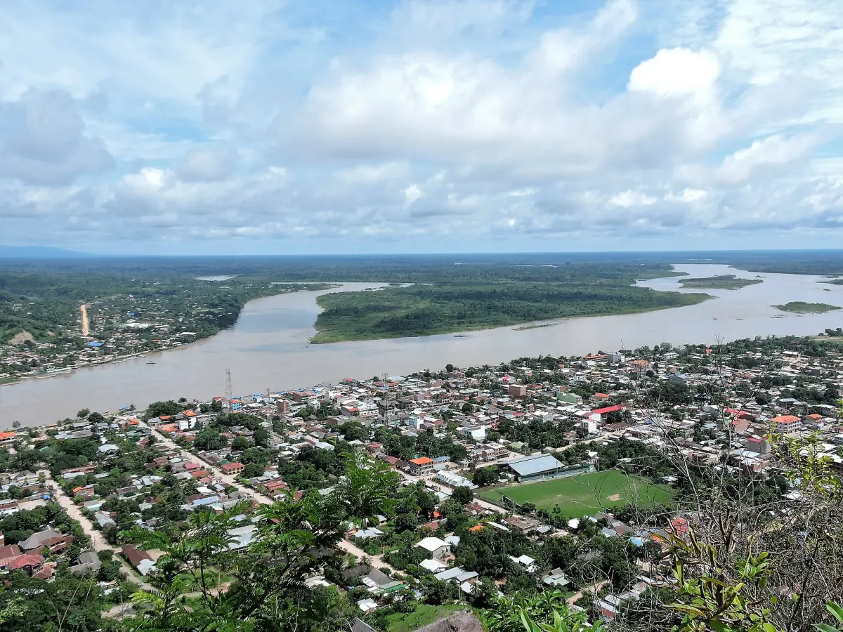 Rurrenabaque and the Beni river from above